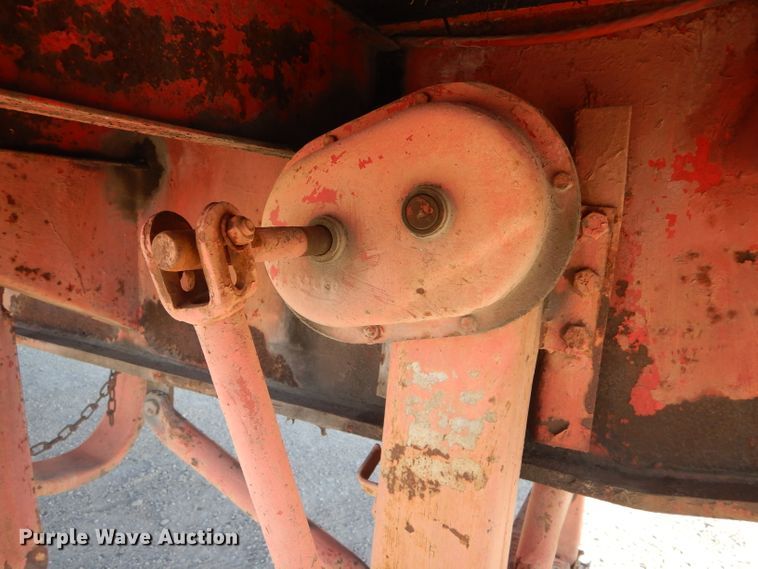 image for item DH6252 1979 Hobb flatbed trailer