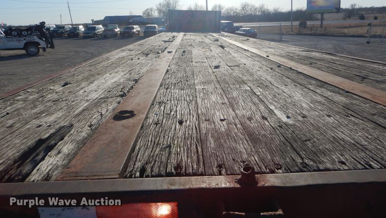 image for item DH6252 1979 Hobb flatbed trailer