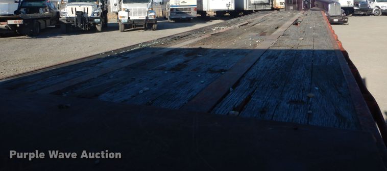 image for item DH6252 1979 Hobb flatbed trailer