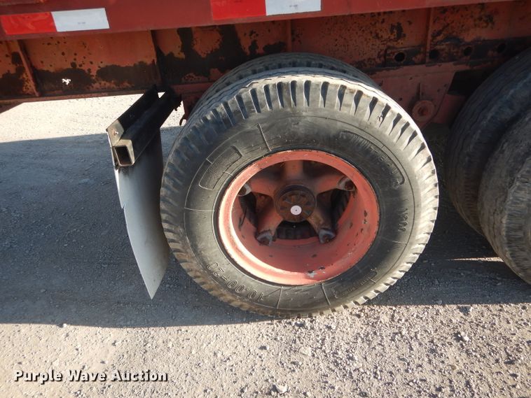 image for item DH6252 1979 Hobb flatbed trailer