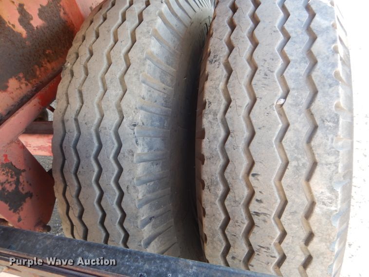 image for item DH6252 1979 Hobb flatbed trailer