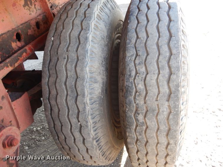 image for item DH6252 1979 Hobb flatbed trailer