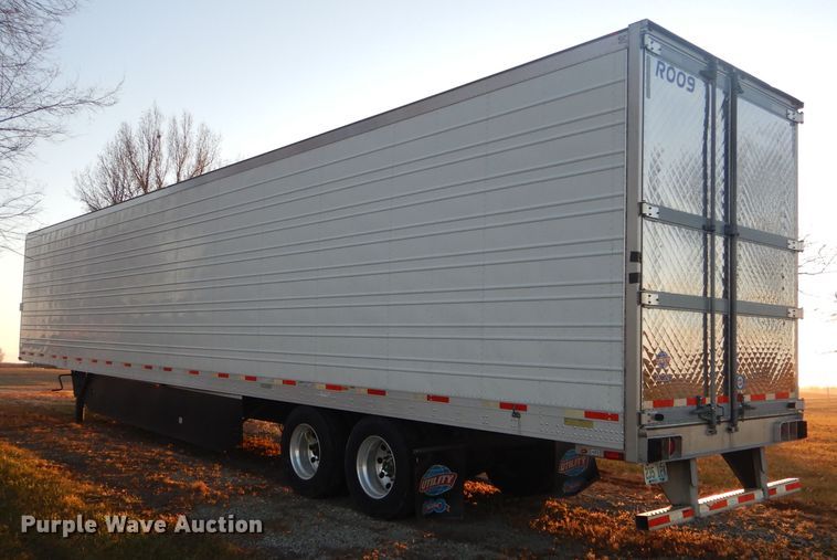 image for item DH6253 2016 Utility 3000R refrigerated van trailer