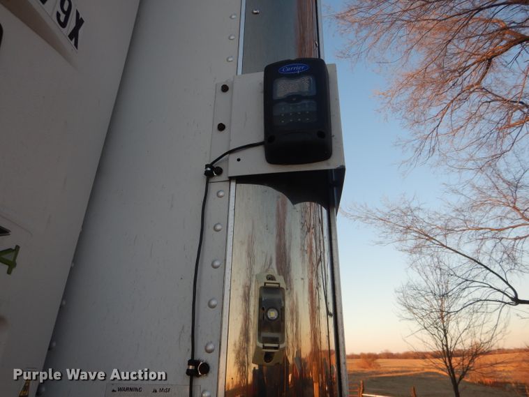 image for item DH6253 2016 Utility 3000R refrigerated van trailer