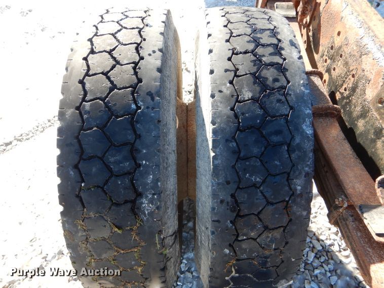 image for item DH6965 2003 Freightliner FL70 truck cab and chassis