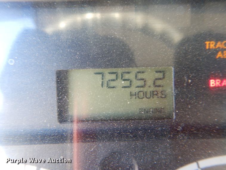 image for item DH6968 2007 Freightliner Business Class M2 truck cab and chassis