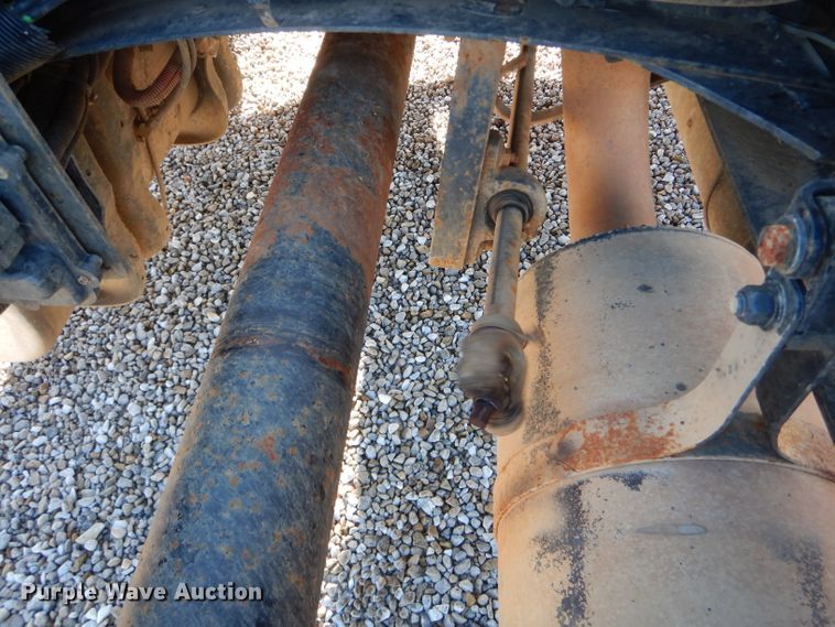 image for item DH6968 2007 Freightliner Business Class M2 truck cab and chassis