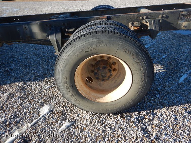 image for item DH6968 2007 Freightliner Business Class M2 truck cab and chassis