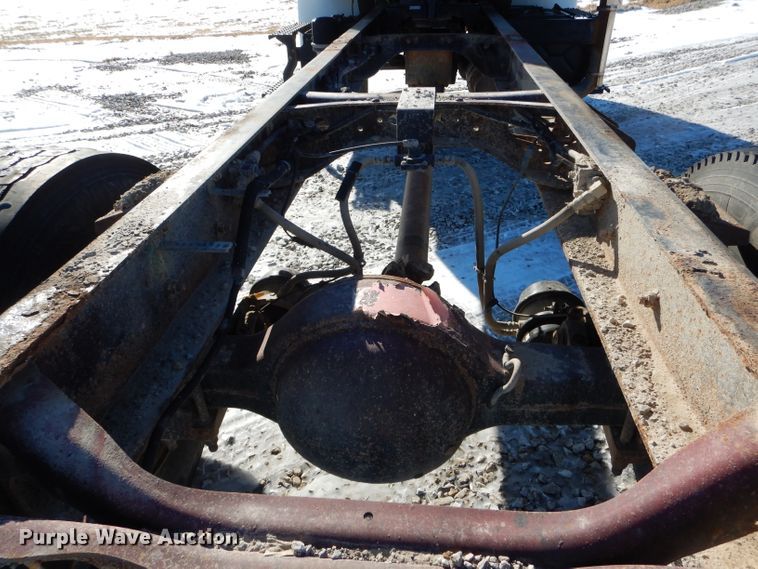 image for item DH6969 2008 International DuraStar 4400 truck cab and chassis