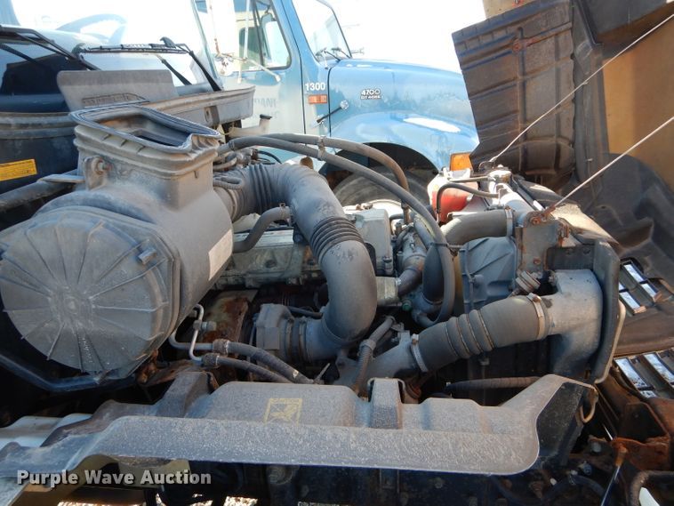 image for item DH6970 2007 Hino 308 truck cab and chassis