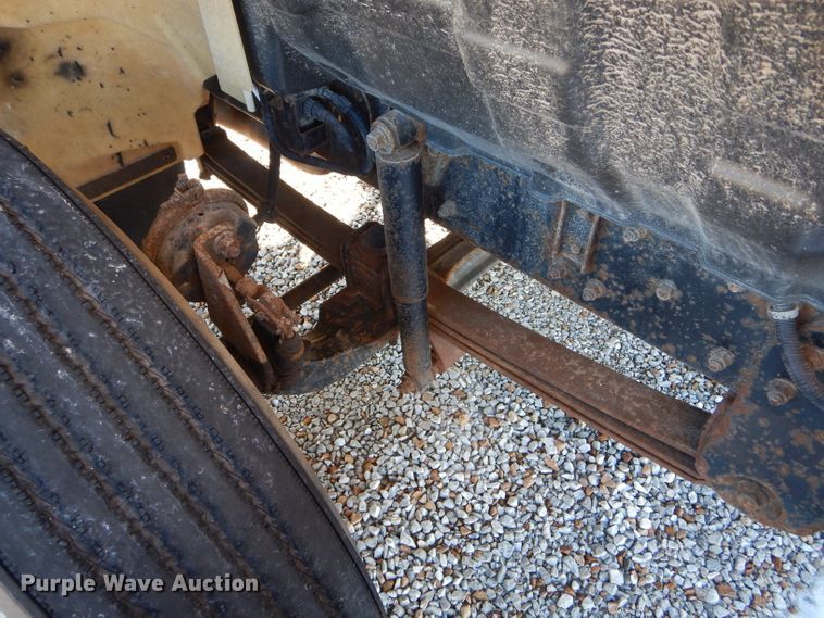 image for item DH6970 2007 Hino 308 truck cab and chassis