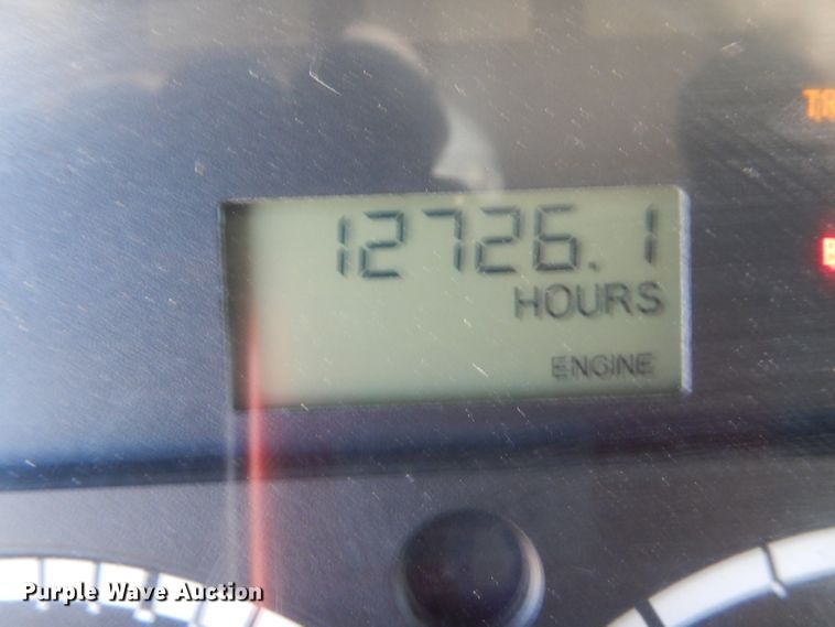 image for item DH6971 2004 Freightliner Business Class M2 truck cab and chassis