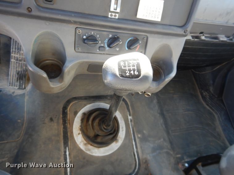 image for item DH6971 2004 Freightliner Business Class M2 truck cab and chassis