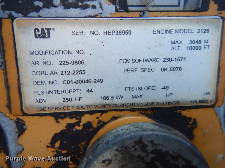 image for item DH6971 2004 Freightliner Business Class M2 truck cab and chassis