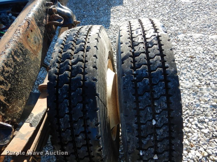 image for item DH6971 2004 Freightliner Business Class M2 truck cab and chassis