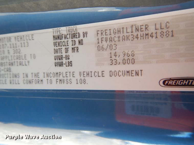 image for item DH6971 2004 Freightliner Business Class M2 truck cab and chassis