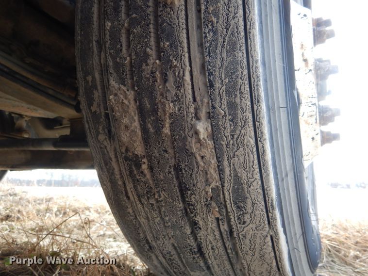 image for item DH6976 2007 Mack CHN semi truck