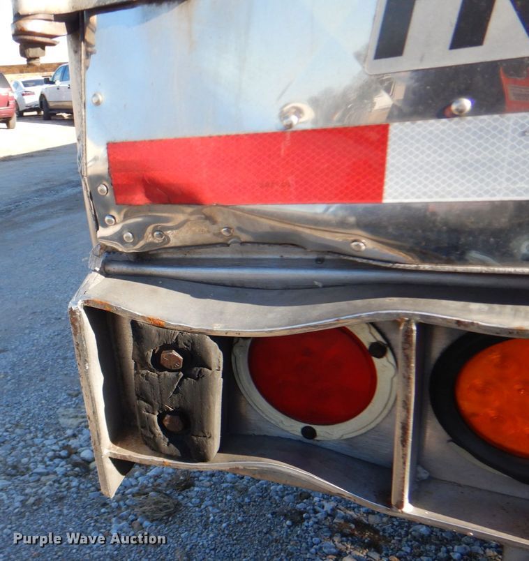 image for item DI2418 2007 Great Dane refrigerated van trailer