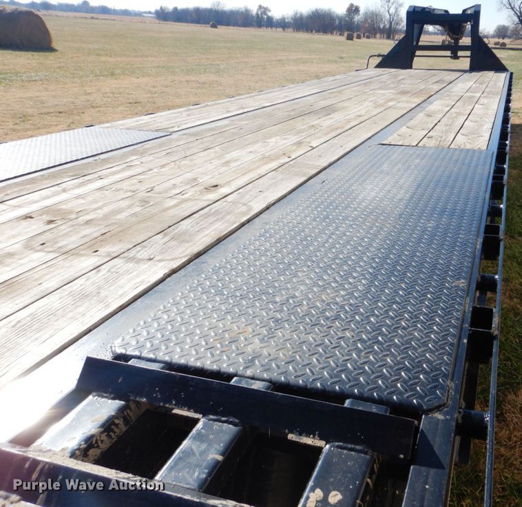 image for item FF9101 2015 Big Tex 22GN-40-HDTS equipment trailer