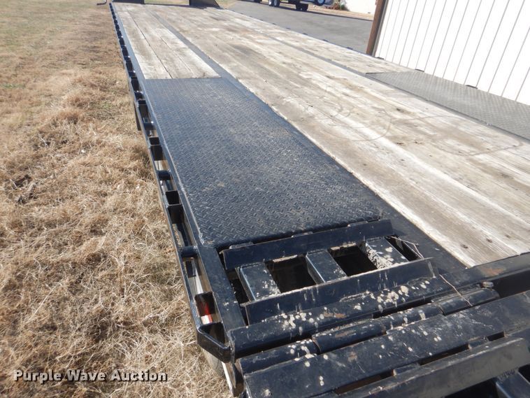 image for item FF9101 2015 Big Tex 22GN-40-HDTS equipment trailer