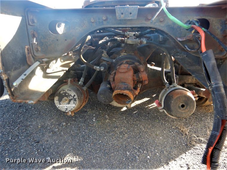 image for item FF9211 International rear end