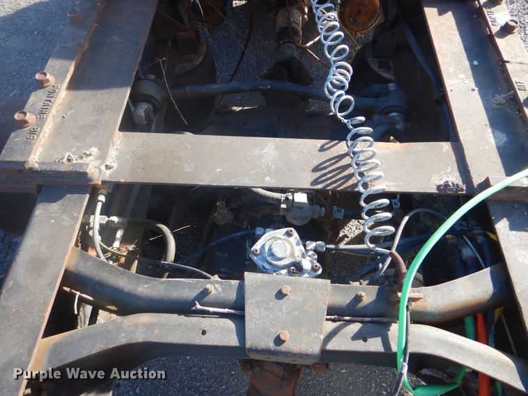 image for item FF9211 International rear end