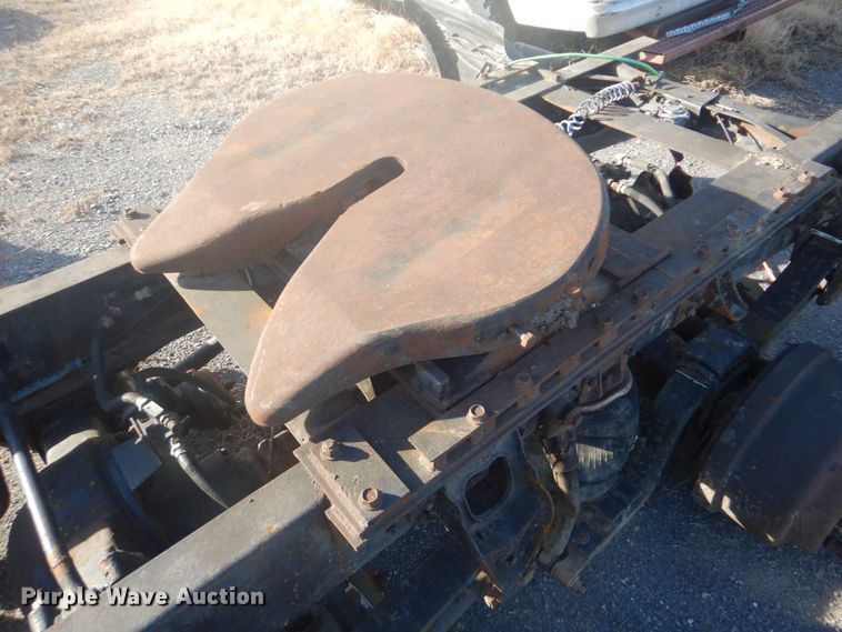 image for item FF9211 International rear end