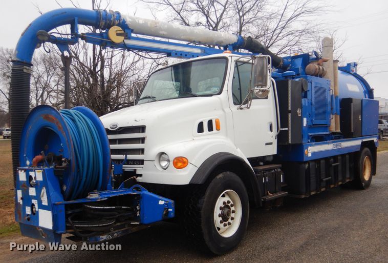 image for item FF9215 2004 Sterling L-Line sewer rodder truck