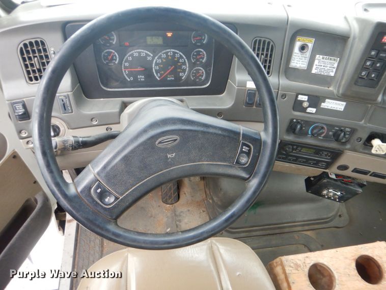 image for item FF9215 2004 Sterling L-Line sewer rodder truck