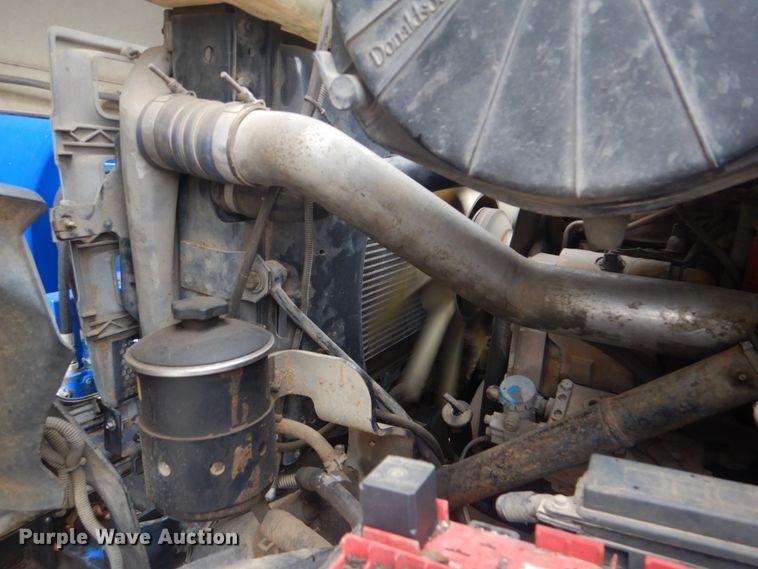 image for item FF9215 2004 Sterling L-Line sewer rodder truck