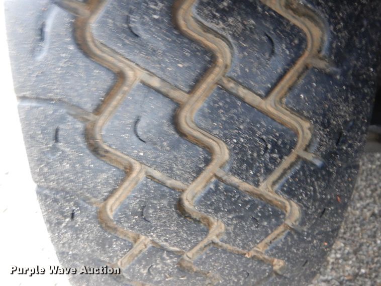 image for item FF9215 2004 Sterling L-Line sewer rodder truck