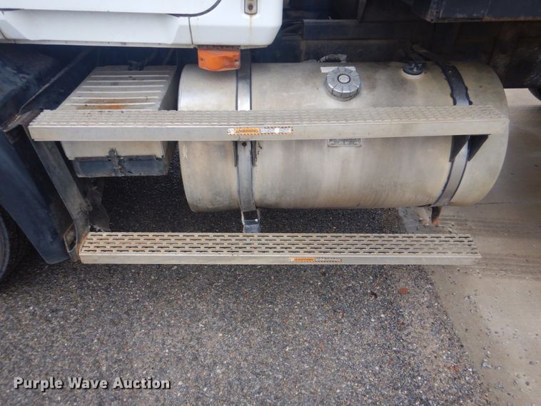 image for item FF9216 1995 Mack CH dump truck