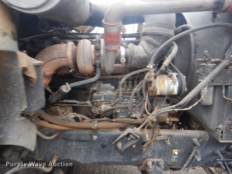 image for item FF9216 1995 Mack CH dump truck