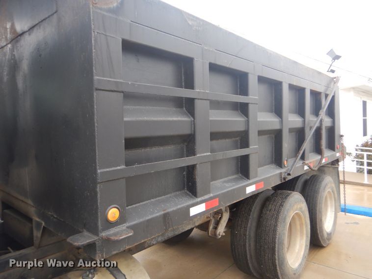 image for item FF9216 1995 Mack CH dump truck