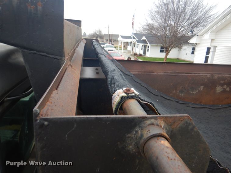 image for item FF9216 1995 Mack CH dump truck