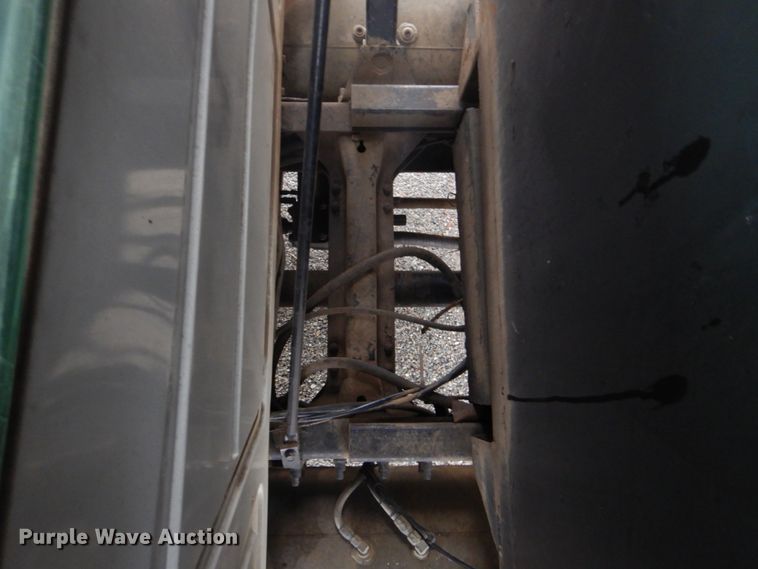 image for item FF9216 1995 Mack CH dump truck