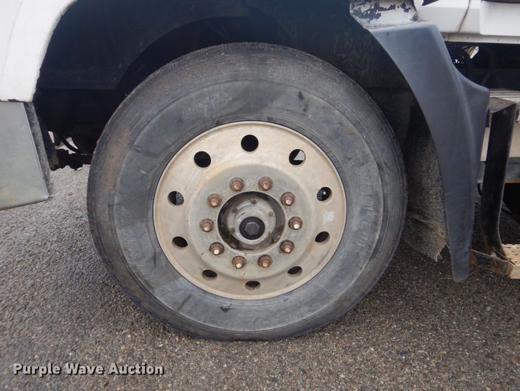 image for item FF9216 1995 Mack CH dump truck