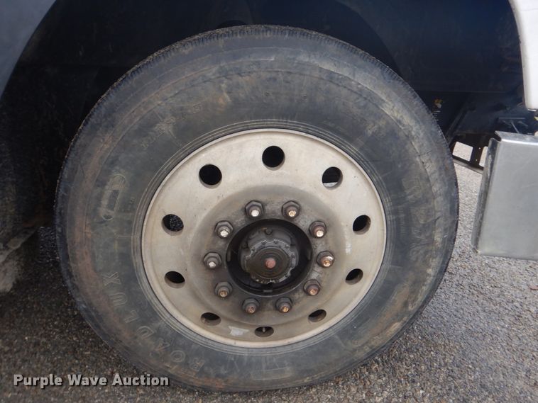 image for item FF9216 1995 Mack CH dump truck