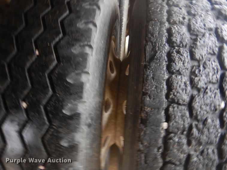 image for item FF9216 1995 Mack CH dump truck