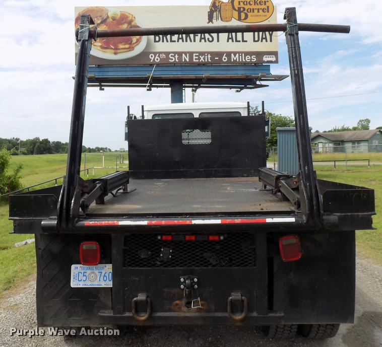 image for item FJ9285 2004 Freightliner FL70 flatbed truck