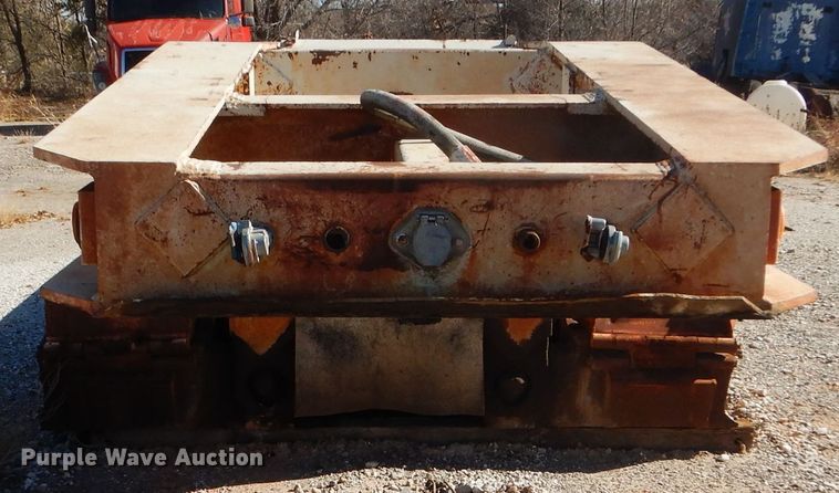 image for item FJ9892 1990 Trail King TK10 lowboy equipment trailer