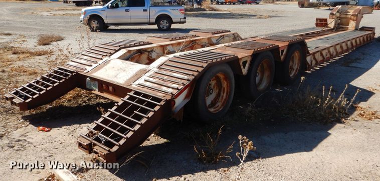 image for item FJ9892 1990 Trail King TK10 lowboy equipment trailer