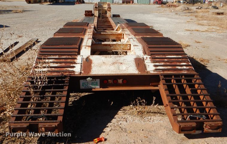 image for item FJ9892 1990 Trail King TK10 lowboy equipment trailer