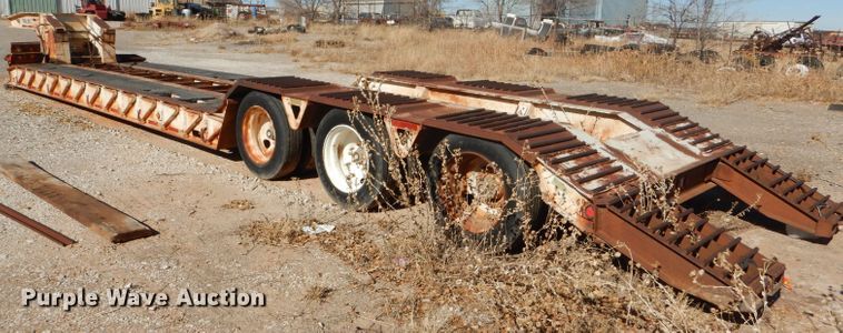 image for item FJ9892 1990 Trail King TK10 lowboy equipment trailer