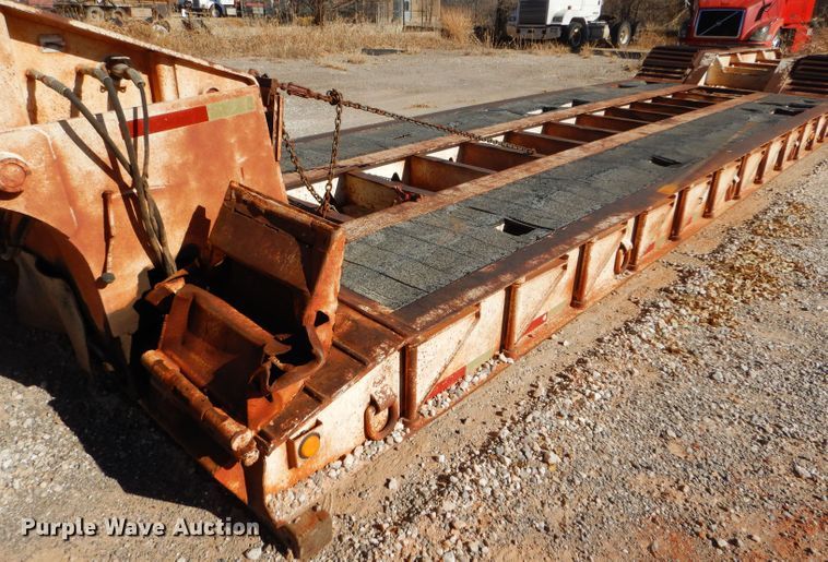 image for item FJ9892 1990 Trail King TK10 lowboy equipment trailer