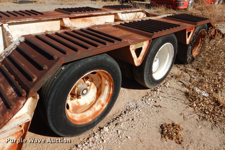 image for item FJ9892 1990 Trail King TK10 lowboy equipment trailer