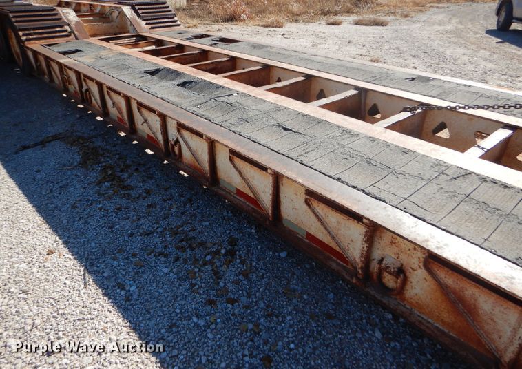 image for item FJ9892 1990 Trail King TK10 lowboy equipment trailer