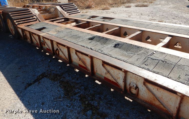 image for item FJ9892 1990 Trail King TK10 lowboy equipment trailer