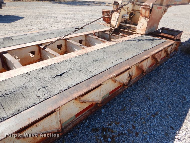 image for item FJ9892 1990 Trail King TK10 lowboy equipment trailer