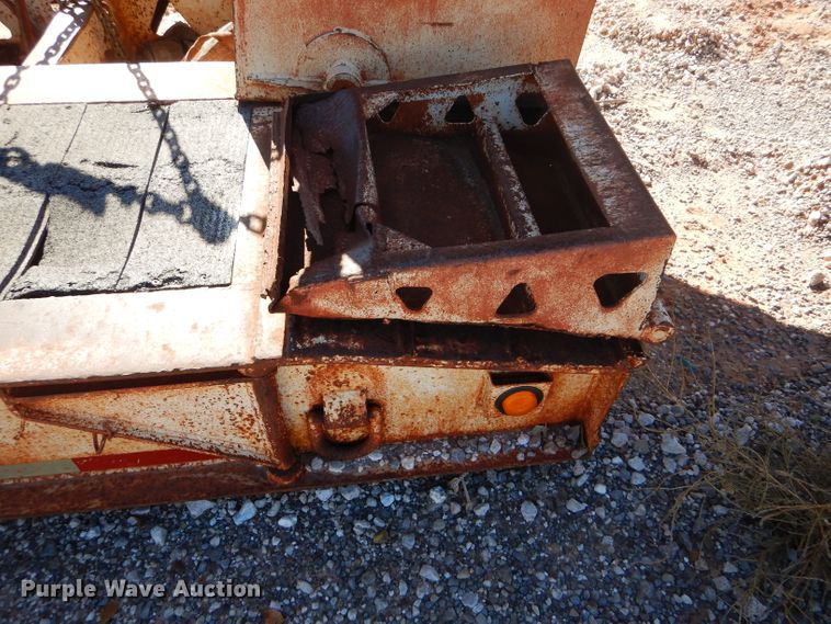 image for item FJ9892 1990 Trail King TK10 lowboy equipment trailer